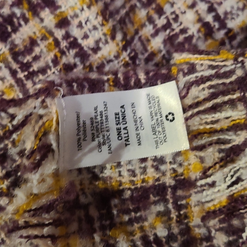 Time and Tru Blanket scarf - Picture 6 of 8
